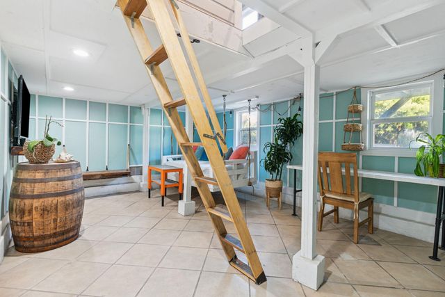 213 E Cooper Avenue, Folly Beach, SC 29439