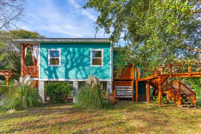 213 E Cooper Avenue, Folly Beach, SC 29439