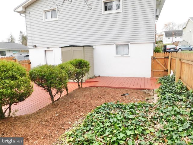 260 E LINCOLN AVE, Altoona, PA 16601