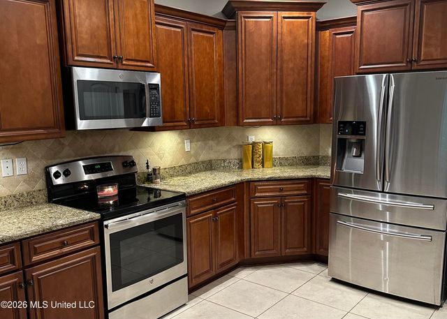6015 Red Gate Drive, Long Beach, MS 39560