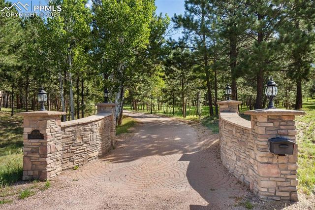 17075 Viscount Court, Monument, CO 80132
