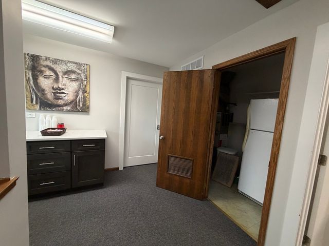 16750 S OAK PARK Avenue 2ND-FLR, Tinley Park, IL 60477