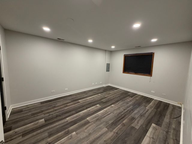 16750 S OAK PARK Avenue 2ND-FLR, Tinley Park, IL 60477