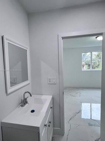 2100 NW 102nd Street 1, Miami, FL 33147