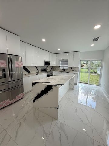 2100 NW 102nd Street 1, Miami, FL 33147