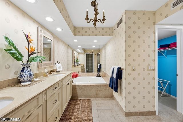 4651 Gulf Shore BLVD N 205, Naples, FL 34103