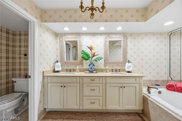 4651 Gulf Shore BLVD N 205, Naples, FL 34103