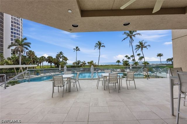 4651 Gulf Shore BLVD N 205, Naples, FL 34103