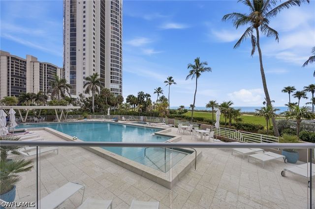 4651 Gulf Shore BLVD N 205, Naples, FL 34103