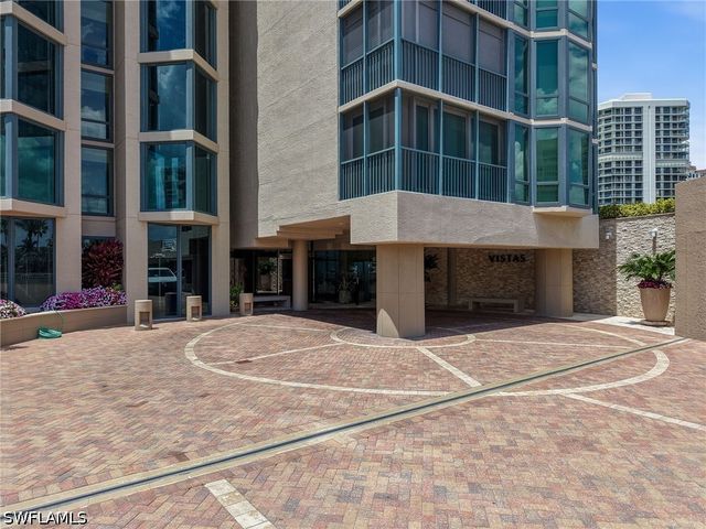 4651 Gulf Shore BLVD N 205, Naples, FL 34103