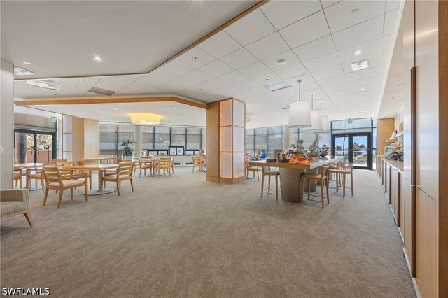 4651 Gulf Shore BLVD N 205, Naples, FL 34103