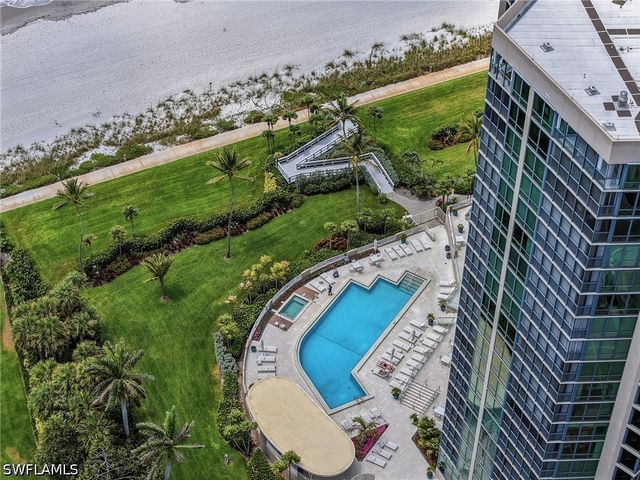 4651 Gulf Shore BLVD N 205, Naples, FL 34103