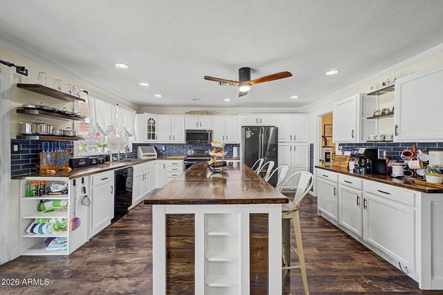 1608 W ALAMO Drive, Chandler, AZ 85224