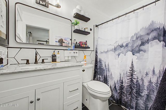 1608 W ALAMO Drive, Chandler, AZ 85224