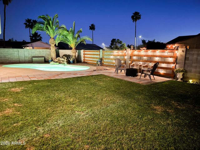 1608 W ALAMO Drive, Chandler, AZ 85224