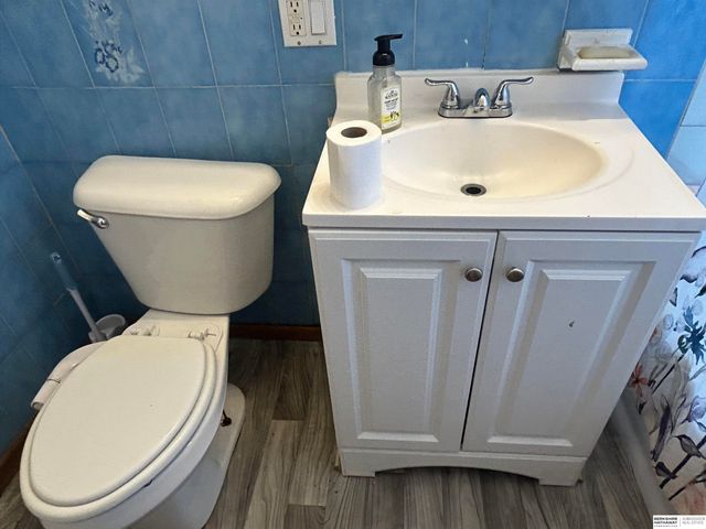 6808 N 30 Street, Omaha, NE 68104