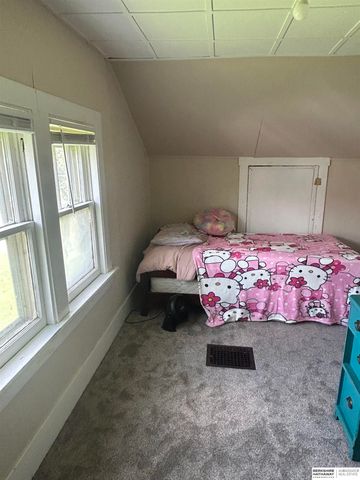 6808 N 30 Street, Omaha, NE 68104