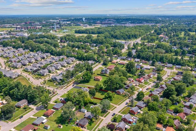 10561 Plainfield Road, Sharonville, OH 45241