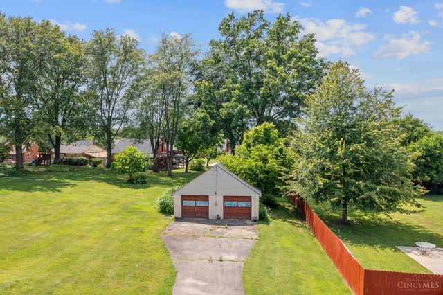 10561 Plainfield Road, Sharonville, OH 45241