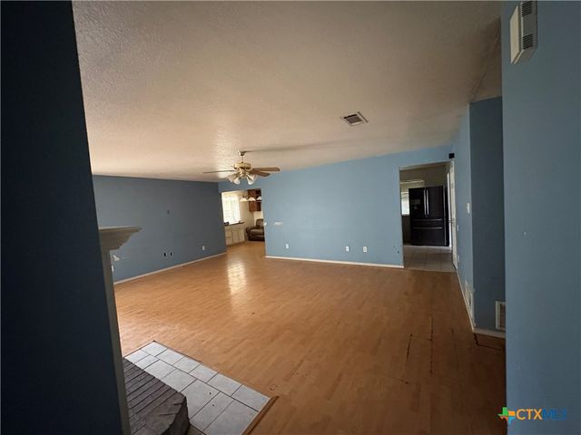 206 Timber Ridge Drive, Nolanville, TX 76559
