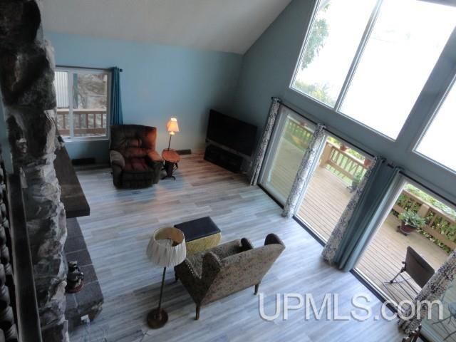 7753 Evergreen Drive, Munising, MI 49862