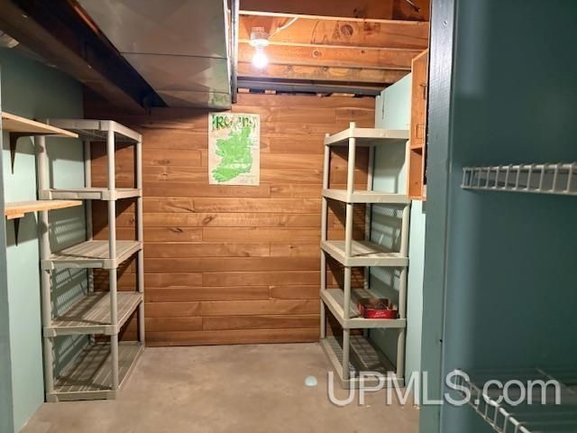 7753 Evergreen Drive, Munising, MI 49862