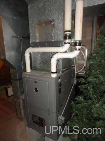 7753 Evergreen Drive, Munising, MI 49862