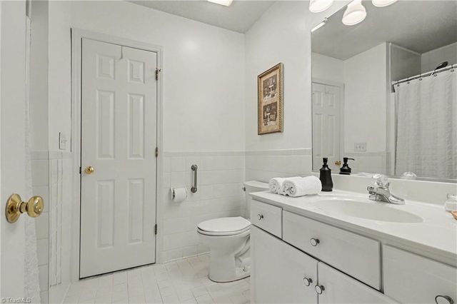 3106 Woodpoint Street, Jamestown, NC 27282