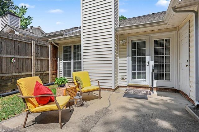 3106 Woodpoint Street, Jamestown, NC 27282