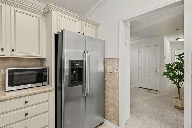 3106 Woodpoint Street, Jamestown, NC 27282