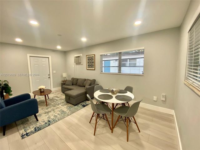 2512 Grant St Rear Guest House, Hollywood, FL 33020