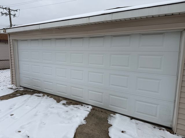 4511 Rose Street, Schiller Park, IL 60176