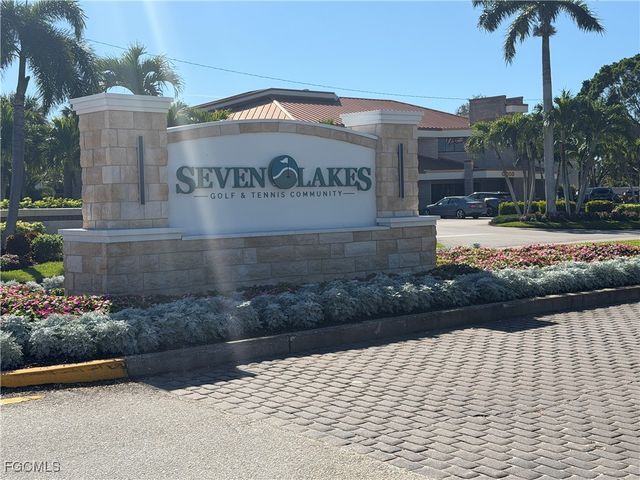 1828 Pine Valley DR 209, Fort Myers, FL 33907