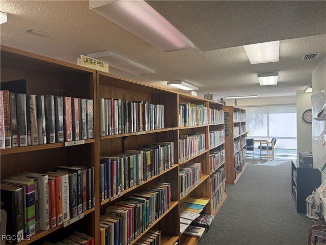 1828 Pine Valley DR 209, Fort Myers, FL 33907