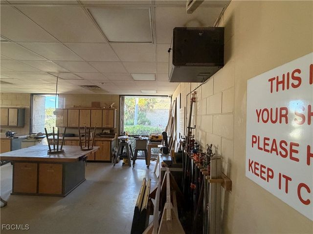 1828 Pine Valley DR 209, Fort Myers, FL 33907