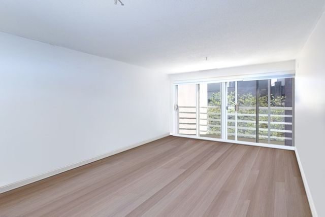 20 Webster St 503, Brookline, MA 02446