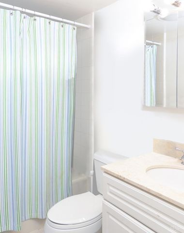 20 Webster St 503, Brookline, MA 02446