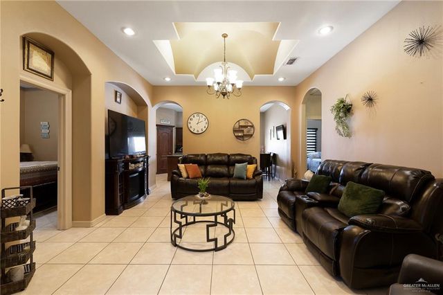 115 Tulip Drive, Rio Grande City, TX 78582