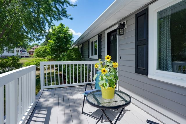 15 Jefferson Ave, Saugus, MA 01906