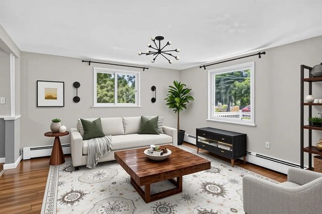 15 Jefferson Ave, Saugus, MA 01906