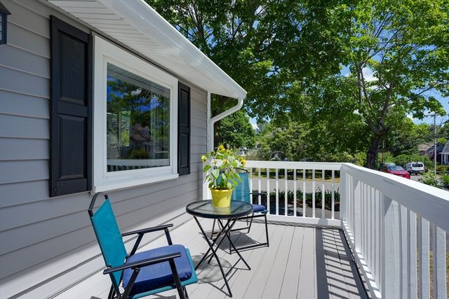 15 Jefferson Ave, Saugus, MA 01906