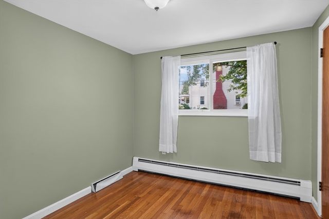 15 Jefferson Ave, Saugus, MA 01906