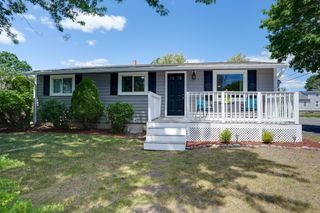 15 Jefferson Ave, Saugus, MA 01906