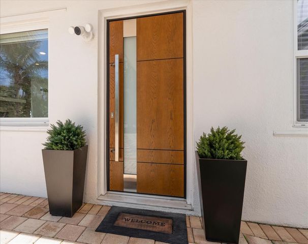 1854 VENETIAN POINT DRIVE, Clearwater, FL 33755