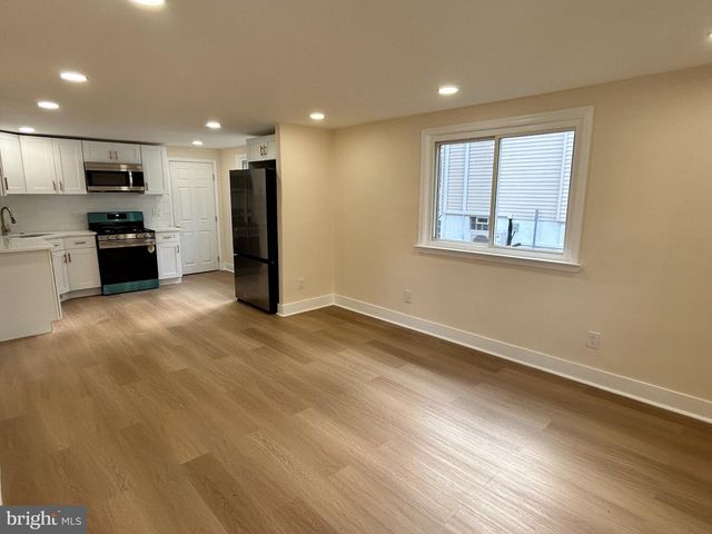 209 SUMMIT AVE, Willow Grove, PA 19090