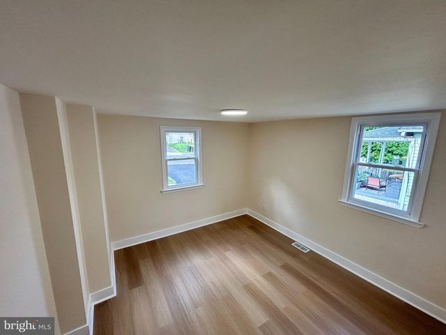 209 SUMMIT AVE, Willow Grove, PA 19090