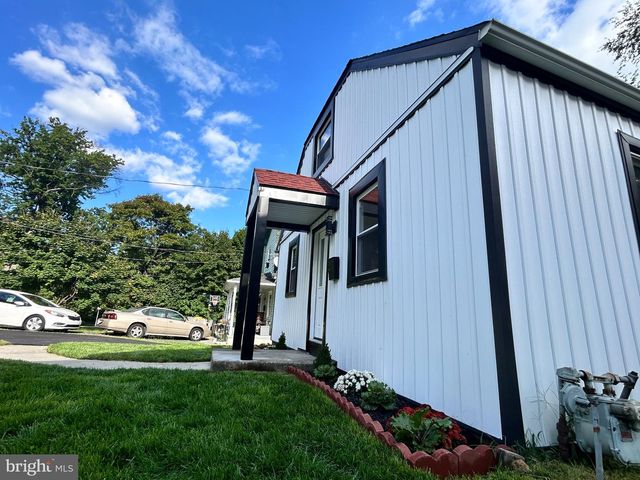 209 SUMMIT AVE, Willow Grove, PA 19090