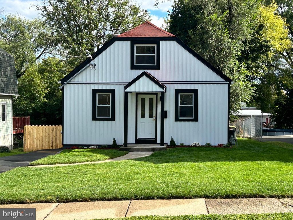 209 SUMMIT AVE, WILLOW GROVE, PA 19090 — photo 3