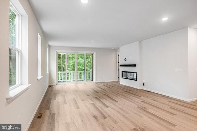 7106 BRAXTON CT, Ruther Glen, VA 22546