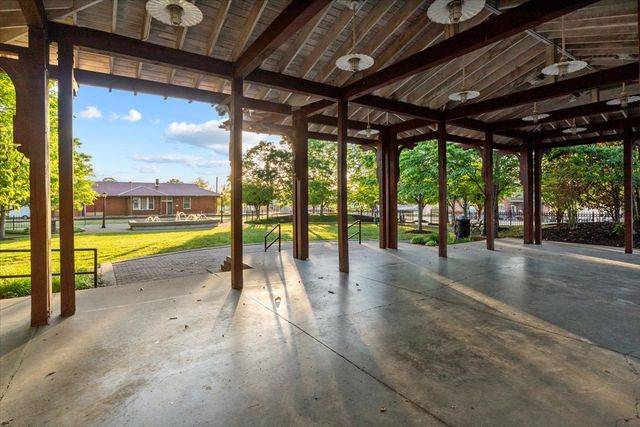 1470 Rock Church Rd, Dickson, TN 37055